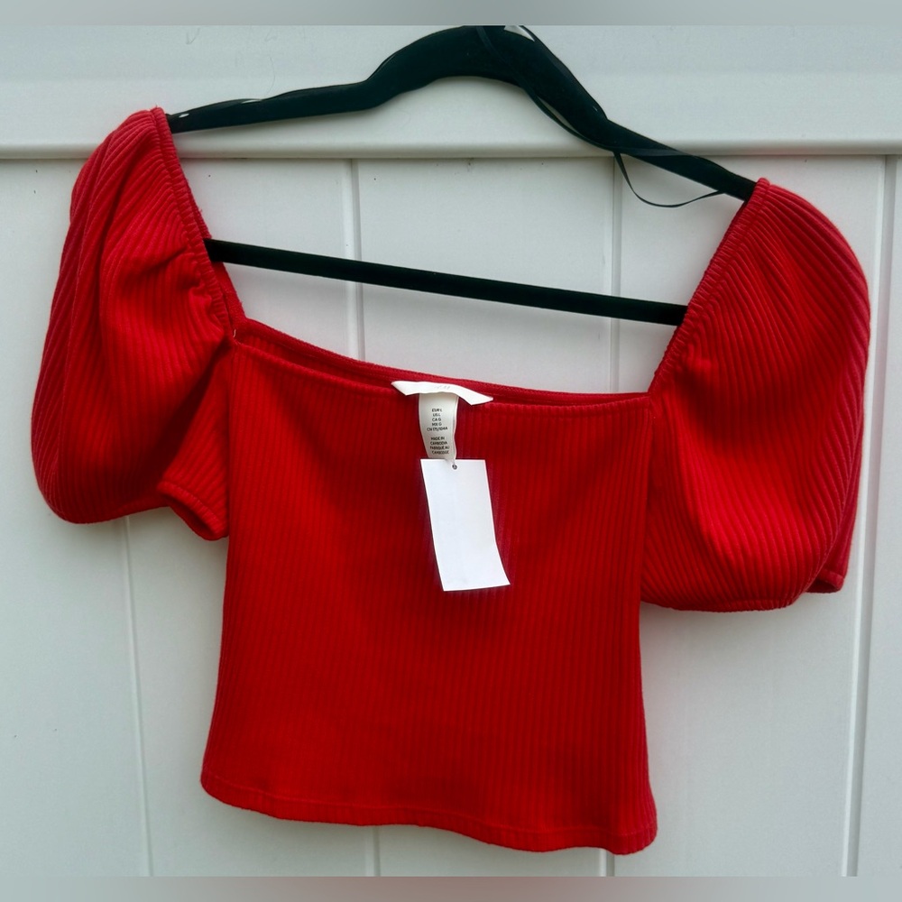 H&M Red Short Balloon Sleeve Ribbed Cropped Top.  Size Large.  NWT. - Picture 4 of 5